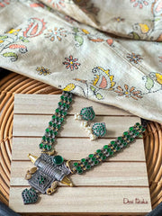 Monalisa Stone Necklace